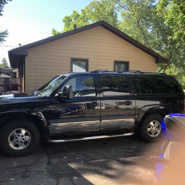 2000 Chevrolet Suburban for Sale in Minneapolis, MN - OfferUp
