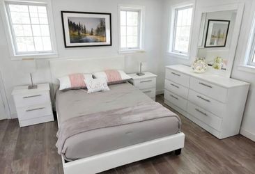 Bedroom-Set / Juego-de-Cuarto