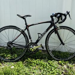 Road bike Giant Carbon Fiber  Size S
