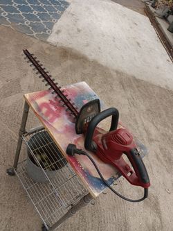 Craftsman 18 in hedge trimmer