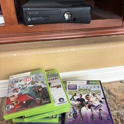   X BOX 360 with 15 Games 