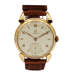 Men's Omega Seamaster 35mm Vintage Automatic 18K Rose Gold Watch with Cream Dial.