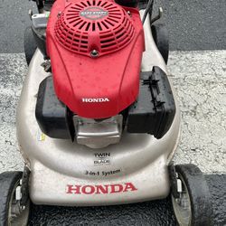 Twin blade honda lawn mower 