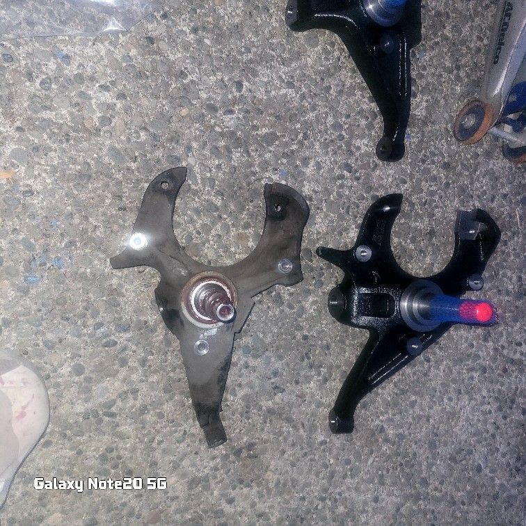 2" Drop Spindles (Set) Chevrolet S-10