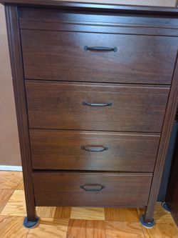 Dark Brown 4-Drawer Dresser