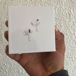 AirPods 2nd Generation 