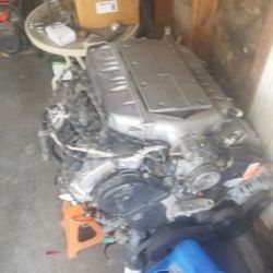 Honda or Acura Engine 300 Runs Good 