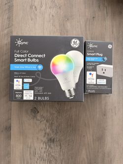 Smart Light Bulbs And Smart Plug