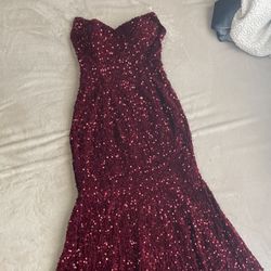 dark red prom dress 