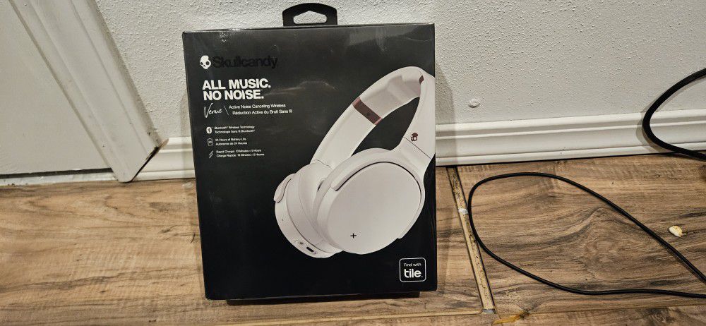 *new* Skullcandy Venue Active Noise Canceling Wireless Headphones – White
