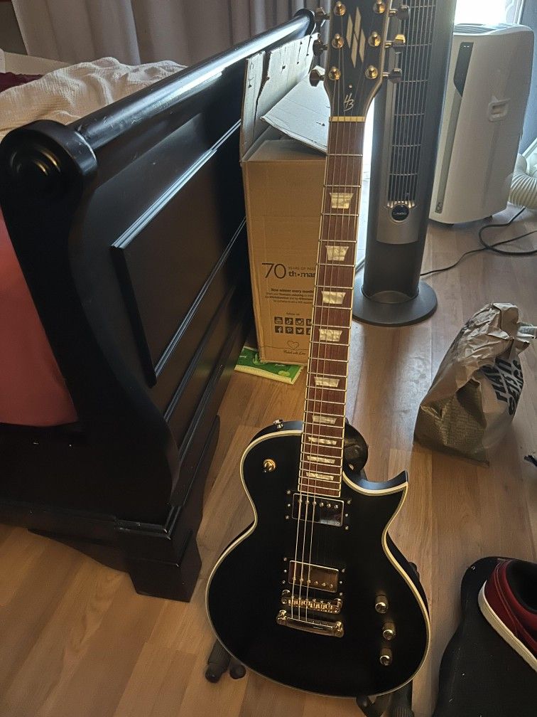Harley Benton SC-Custom  Plus EMG 