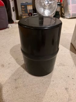 Bear Cannister