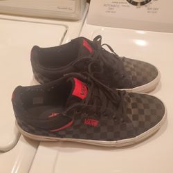 Men's Van's Shoes