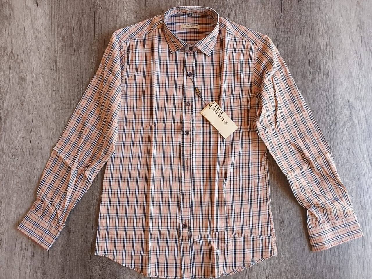 New plaid men’s Burberry dress shirt Medium