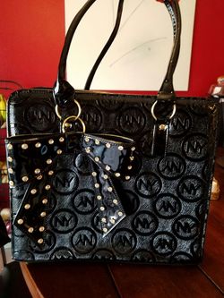 Black bow purse