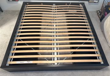 Black King Size Bed Frame W/4 Drawers