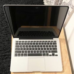 Apple MacBook Pro 13in