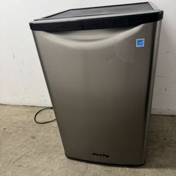 Stainless Steel Beverage Cooler Fridge Refrigerator With No Freezer 