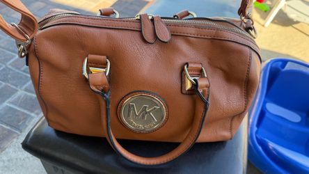Michael Kors Satchel Handbag pick up only bonanza and lamb $45
