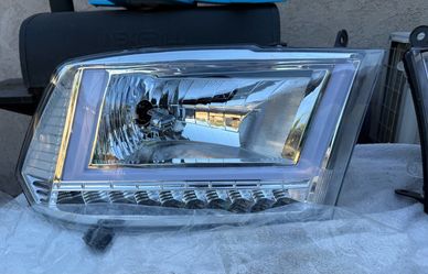 09-18 Dodge Ram Chrome Clear
