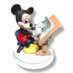 Vintage DISNEY Mickey Mouse Sketch Artist Porcelain Portrait Figurine 7”