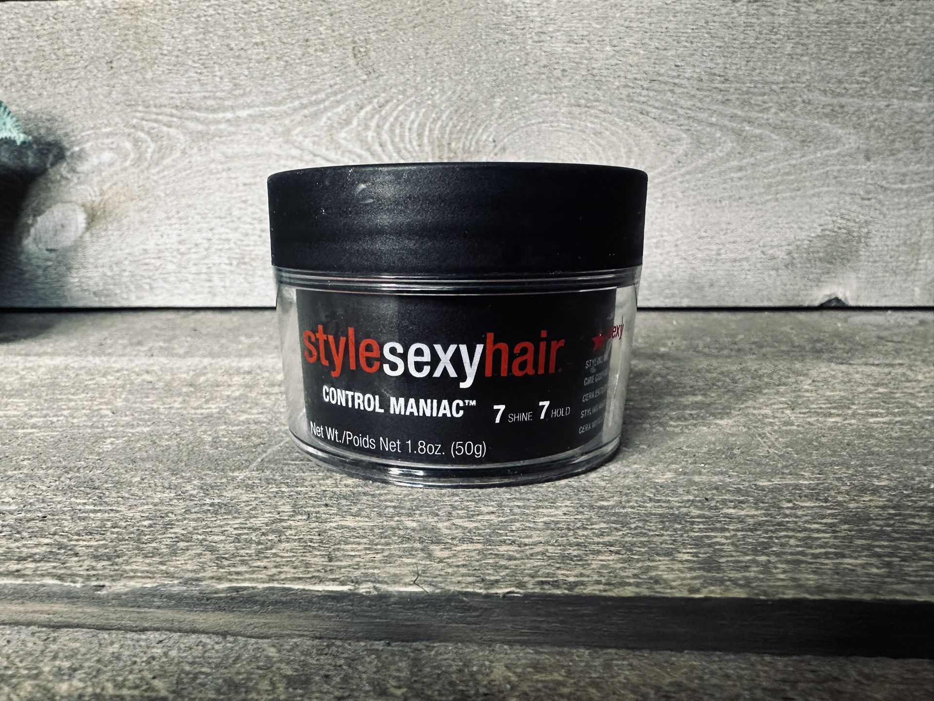 SexyHair Style Control Maniac Styling Wax 1.8 Oz 7 Shine 7 Hold Case Has Crack