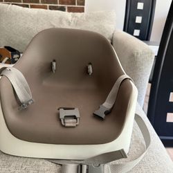 OXO Kids Booster Seat For Dining 