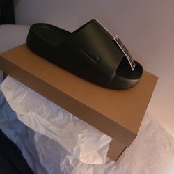 Mens Nike Sandles