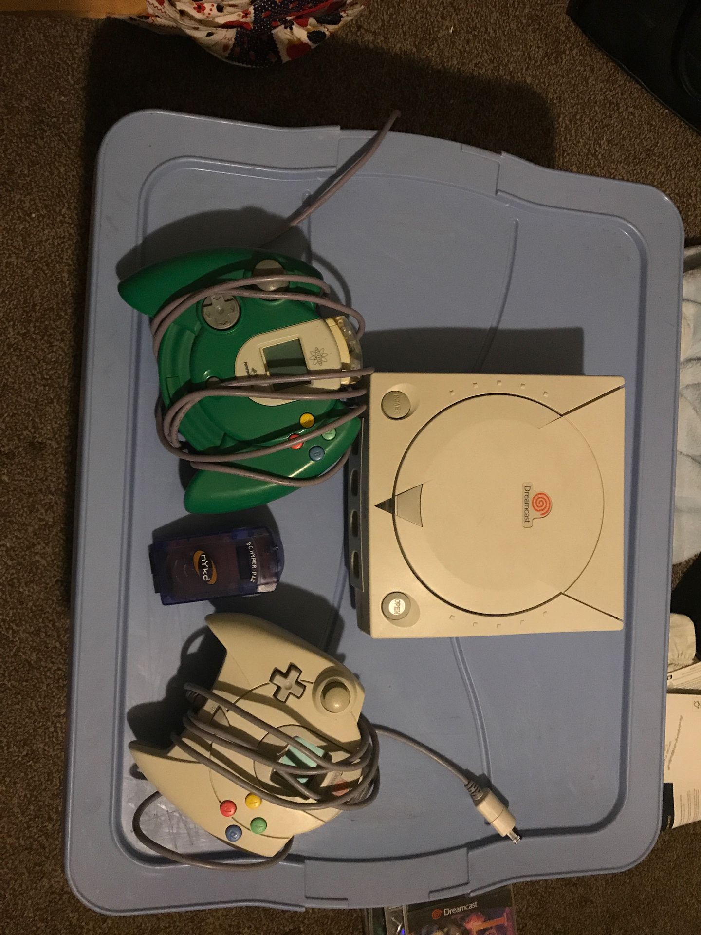 Sega Dreamcast with games