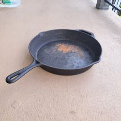 Cast Iron Pan 