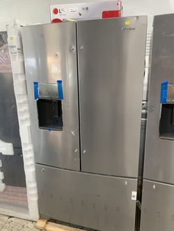 Whirlpool French door in stainless steel new with dual ice maker