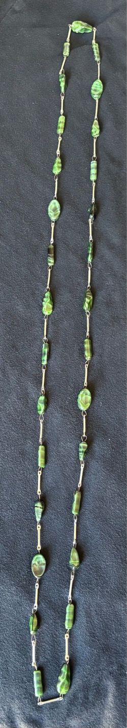 Malachite and silver bead necklace