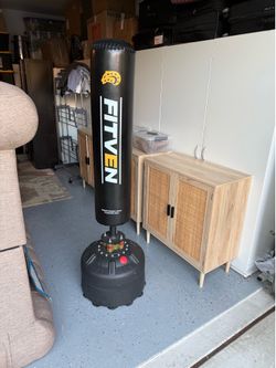 Freestanding punching bag