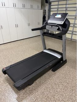 PRO-FORM PRO 2000 Treadmill