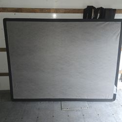  Queen Metal Bed Frame And Box Frame 