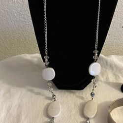 Costume jewelry set