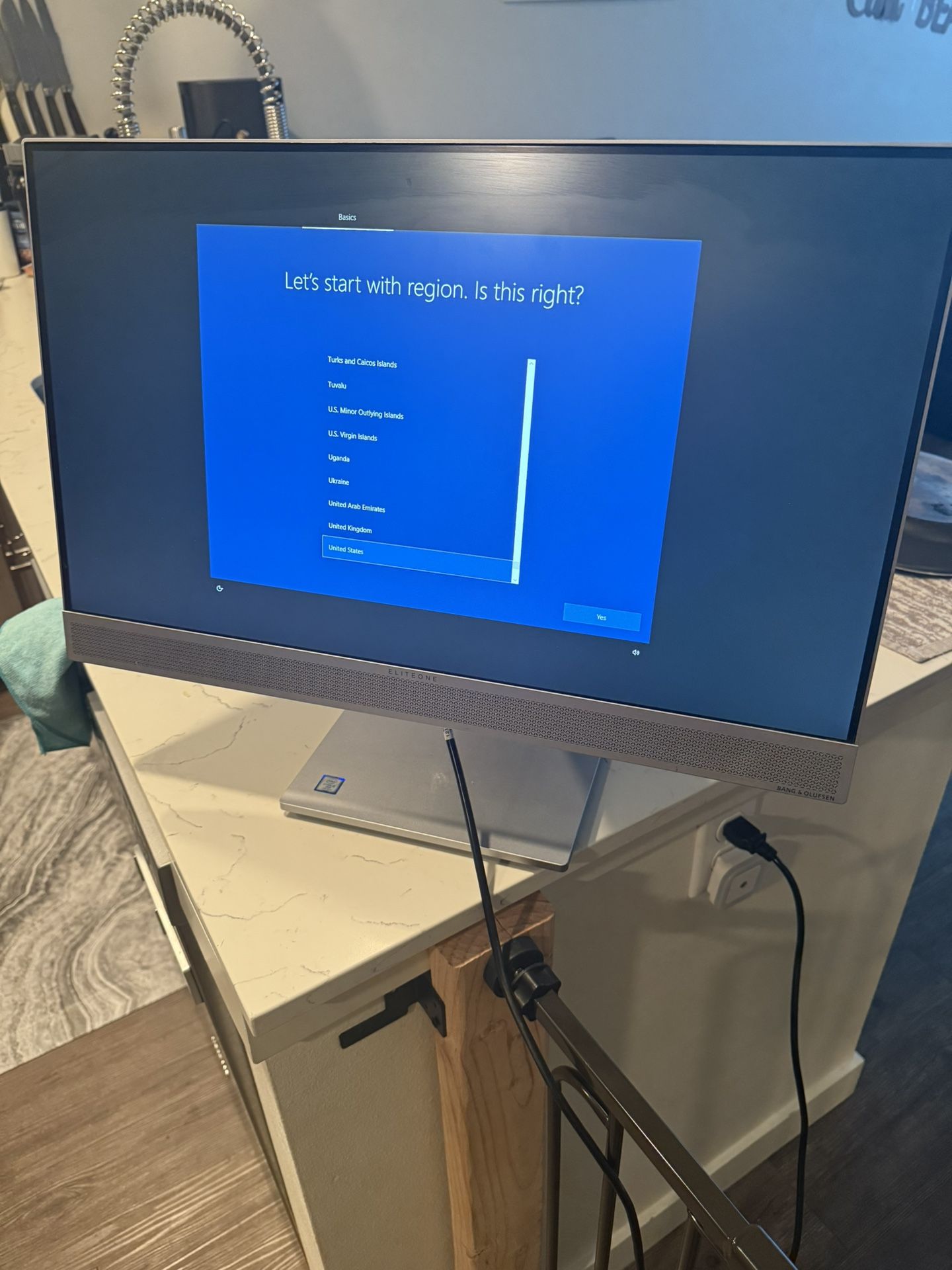 HP EliteOne 800 G3 23.8 Inch Touch