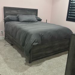 3 Piece Furniture Set - Bed Frame, Night Table, Dresser 