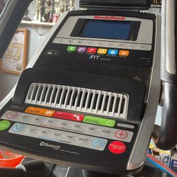 Elliptical machine