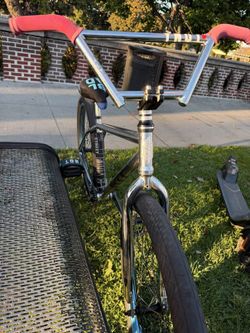 Street co