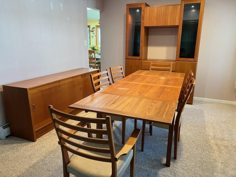 Free Furniture READ DESCRIPTION 