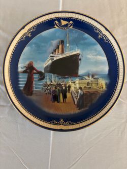 Titanic Collector Decorative Plate