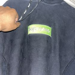 Box Logo Supreme 