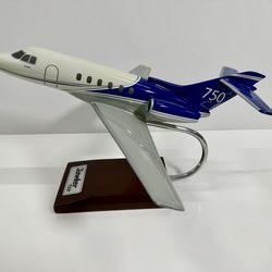 Hawker 750 Model Airplane 1/48 Display Stand Business Jet