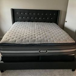 Brand New Black Diamond Tufted Headboard Bed Frame - Mattress  + Box Spring 