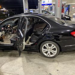 2009 Mercedes-Benz C300 125k Miles 