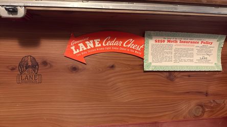 Cedar hope chest by Lane