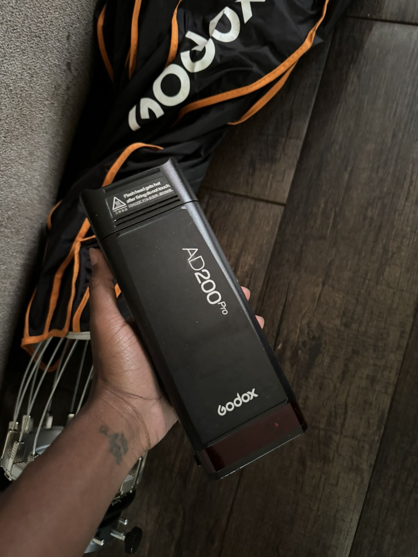 GODOX AD200PRO