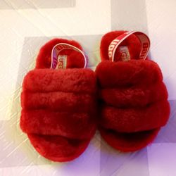UGG  Fluffy Yeah Slippers 