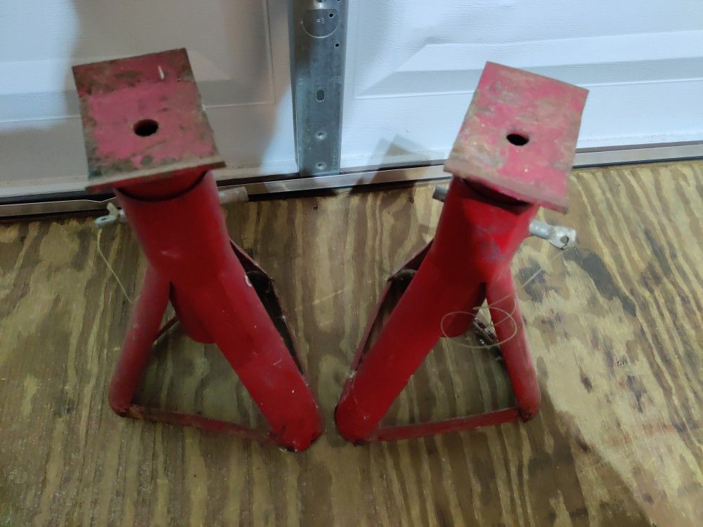 Jack Stands